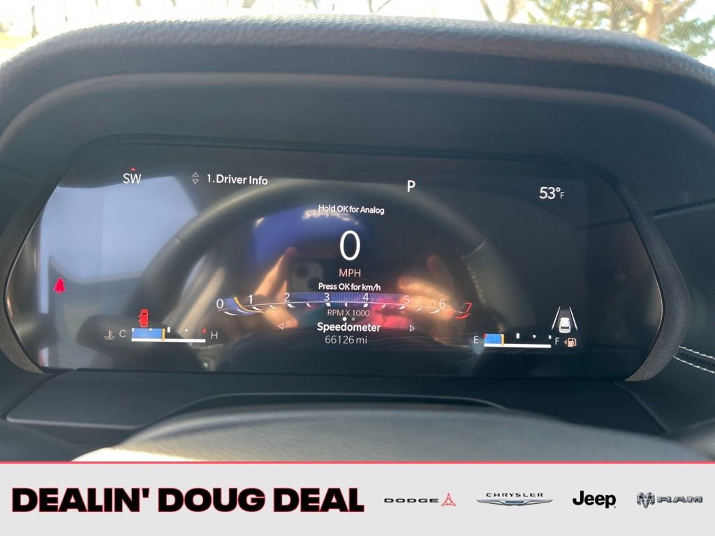 Used 2023 Jeep Grand Cherokee L Laredo image 17