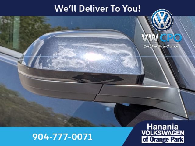 Certified 2025 Volkswagen Atlas Peak Edition SE AWD/4WD image 10