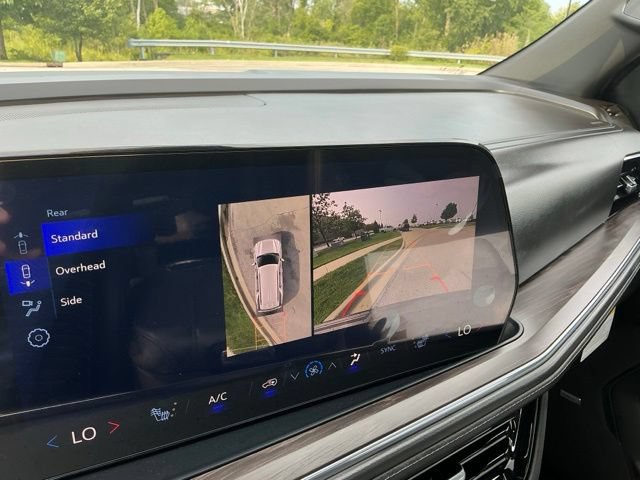 New 2026 Chevrolet Tahoe LT w/ Comfort Package AWD/4WD image 30