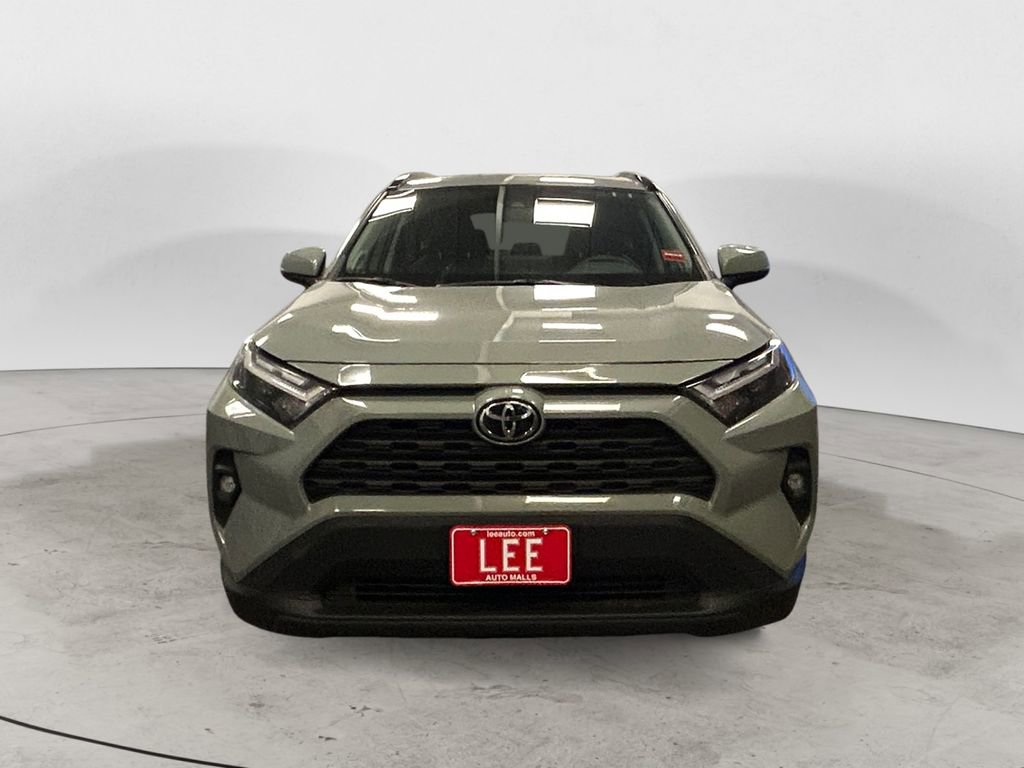 Used 2022 Toyota RAV4 XLE Premium AWD/4WD image 8