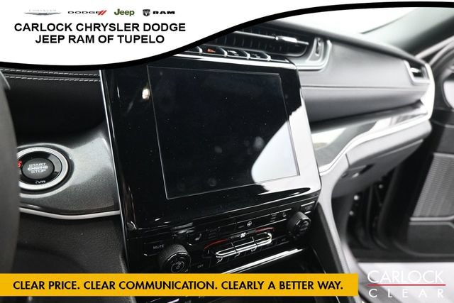 Used 2023 Jeep Grand Cherokee Altitude AWD/4WD image 21