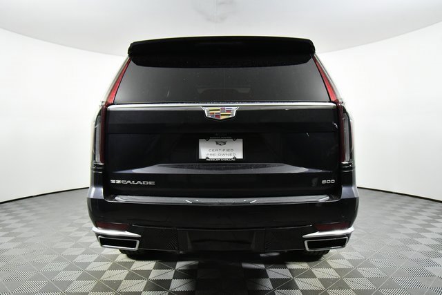 Certified 2022 Cadillac Escalade ESV Premium Luxury w/ Performance Package image 4