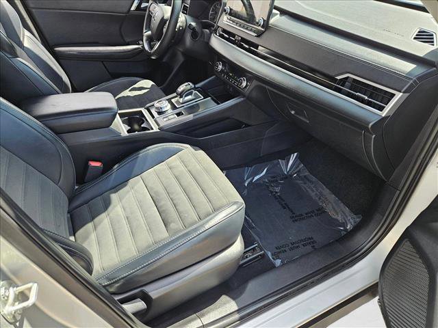 Used 2024 Mitsubishi Outlander SE FWD image 20