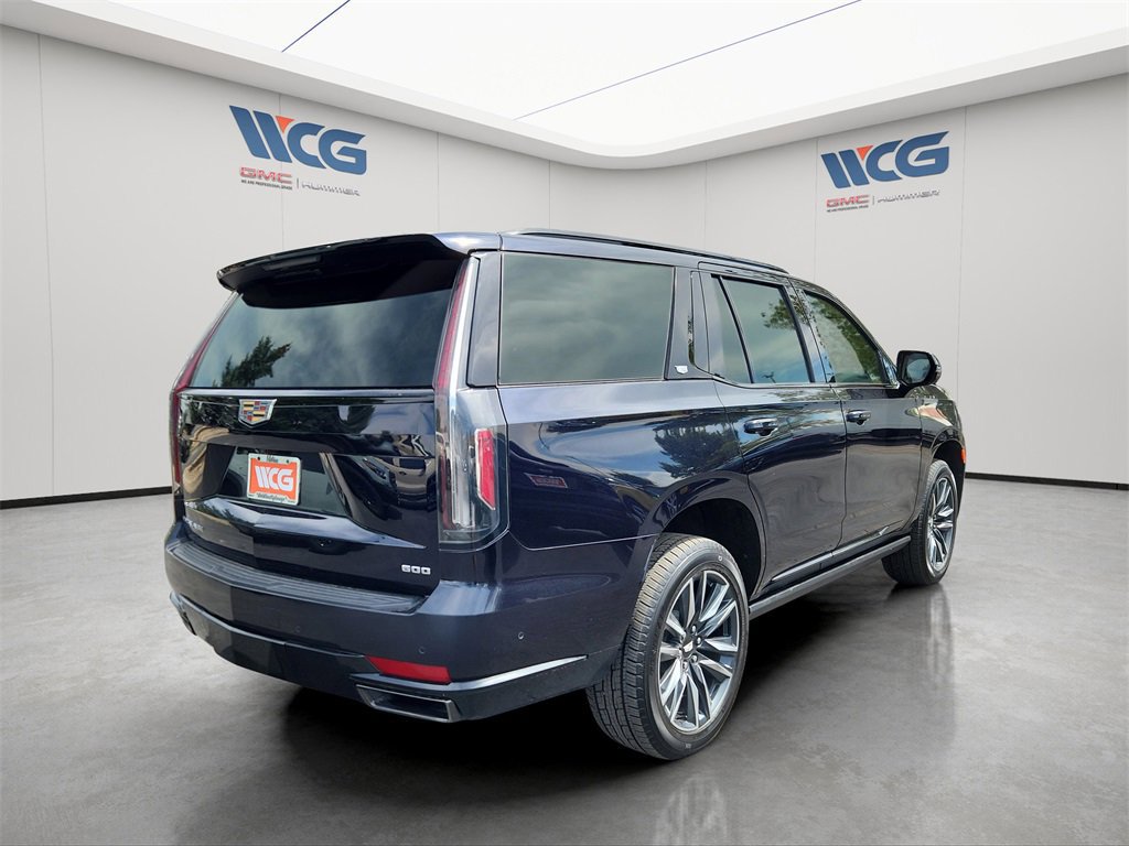 Used 2021 Cadillac Escalade Sport Platinum image 4