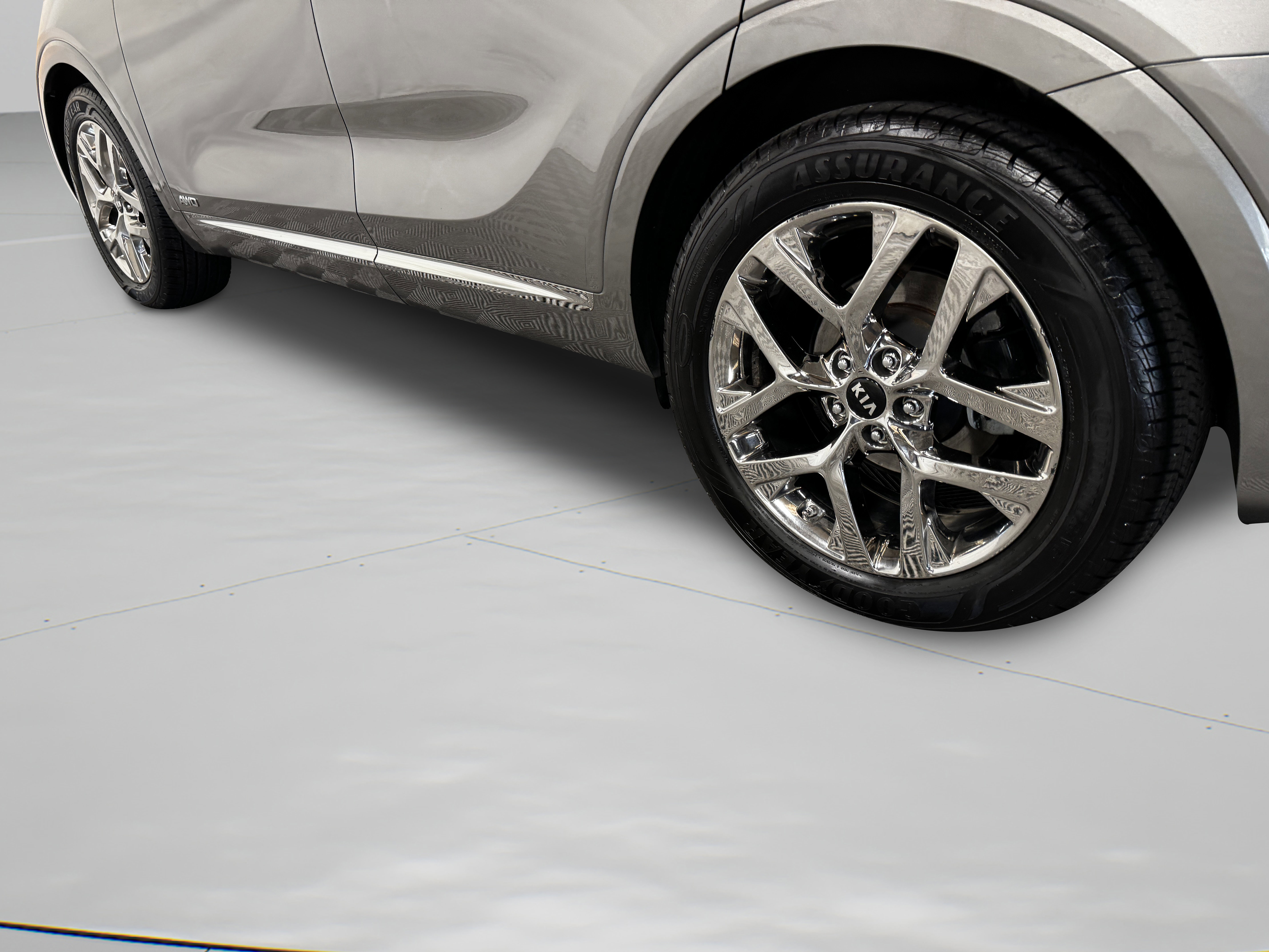 Used 2019 Kia Sorento SX image 46