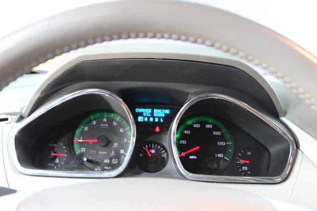 Used 2012 Chevrolet Traverse LS FWD image 18
