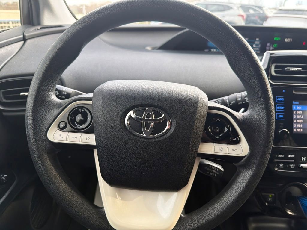 Used 2017 Toyota Prius One image 14