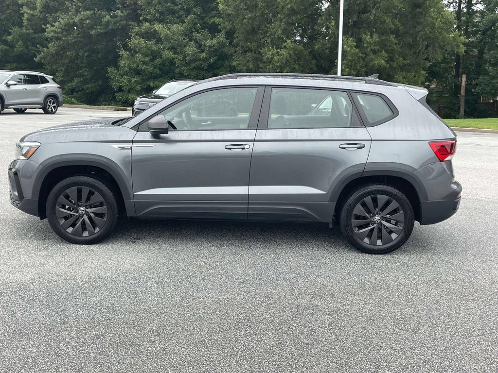 Certified 2024 Volkswagen Taos S FWD image 5