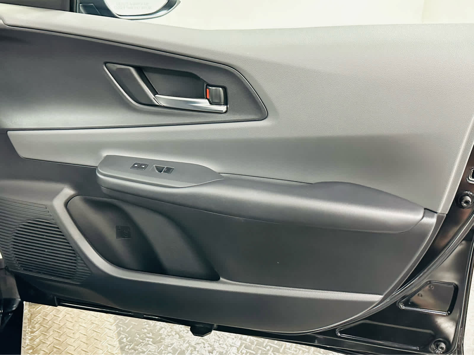 Used 2024 Toyota Prius Limited image 24