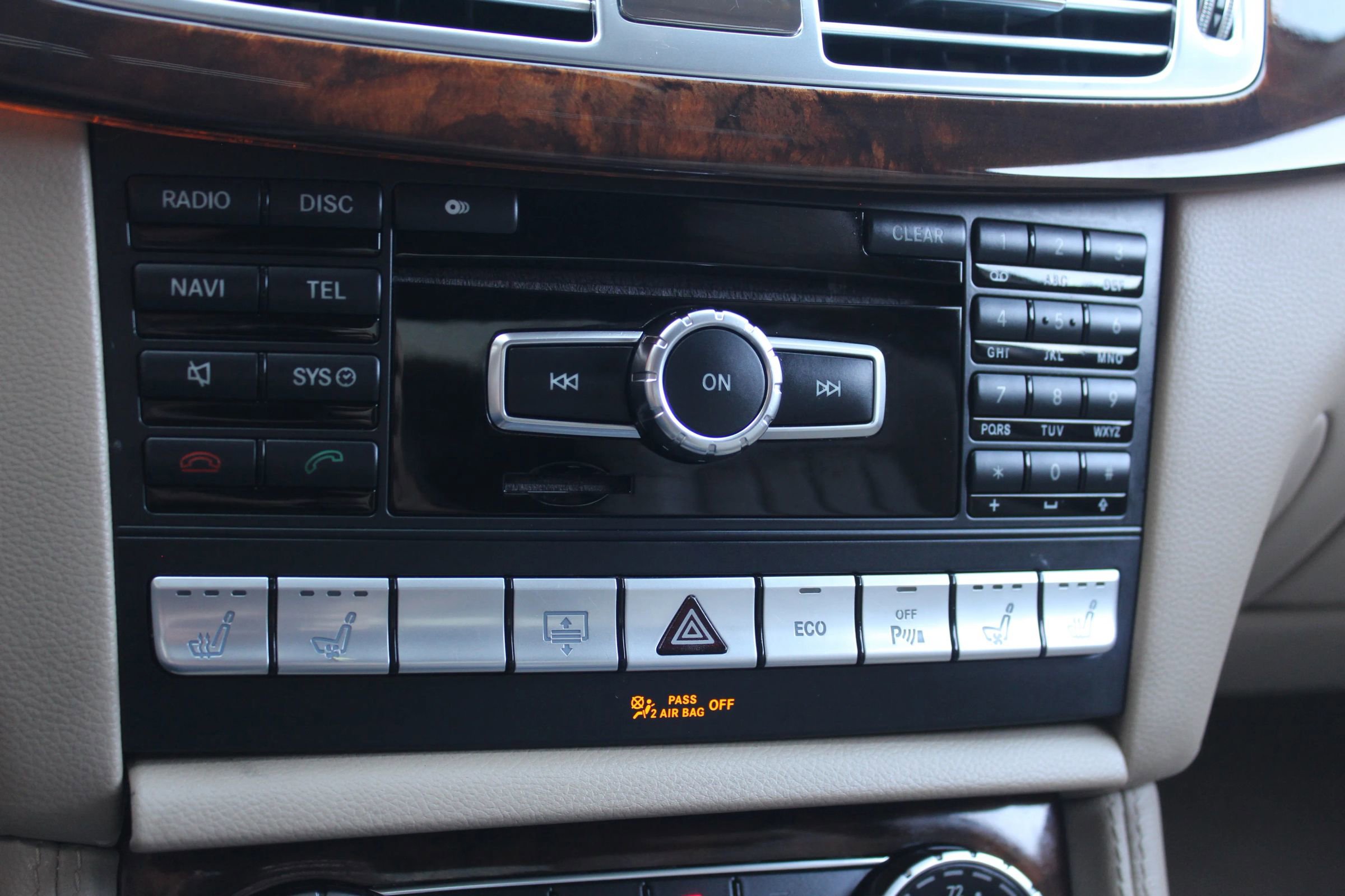 Used 2014 Mercedes-Benz CLS 550 CLS 550 4MATIC Coupe 4D image 35