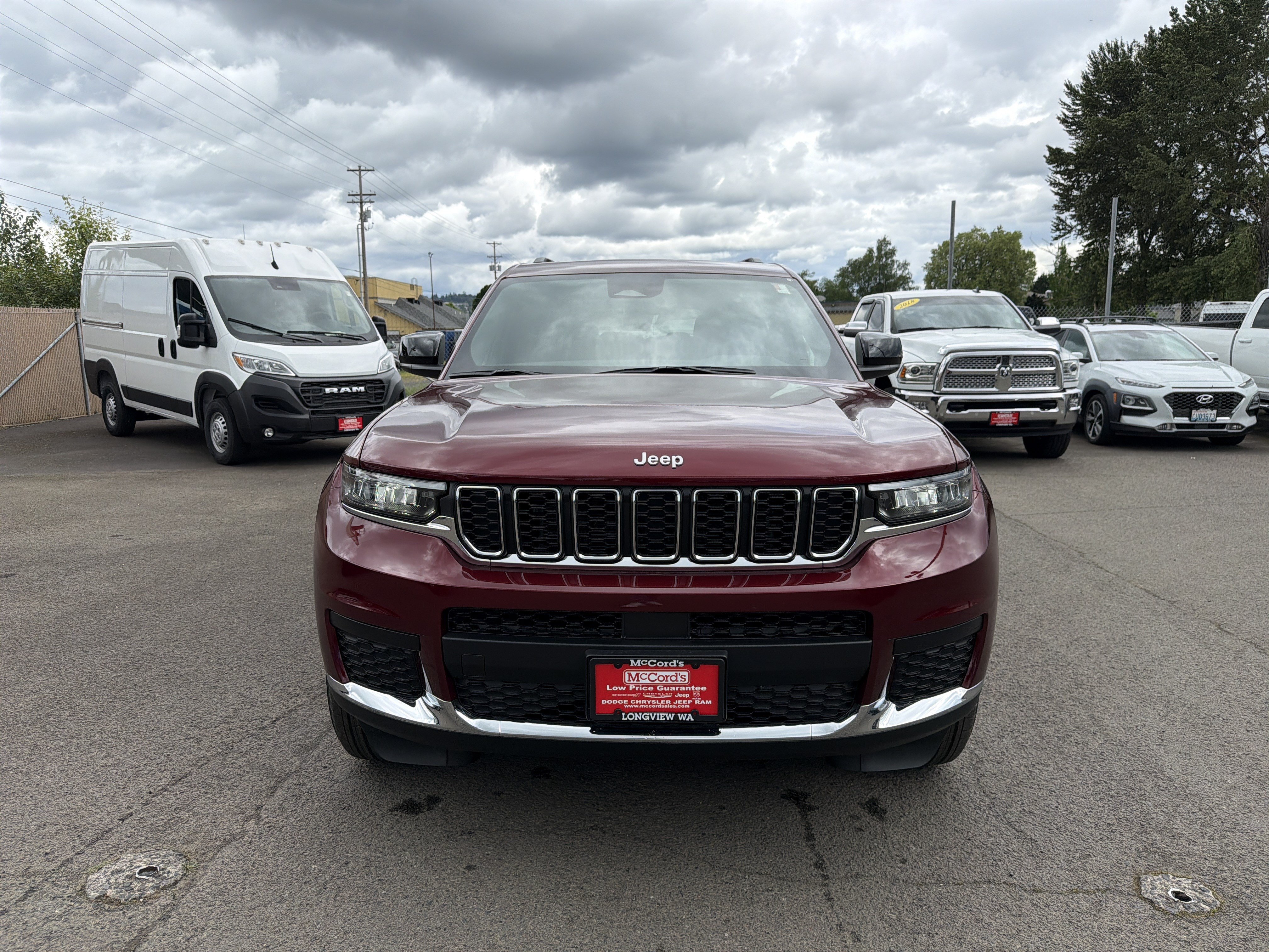 New 2026 Jeep Grand Cherokee L 4WD image 8