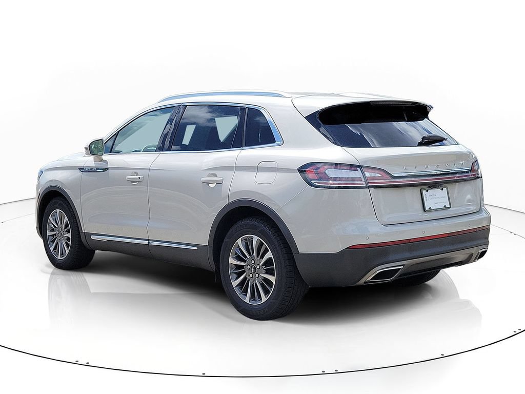 Certified 2022 Lincoln Nautilus FWD w/ Premium Package image 4