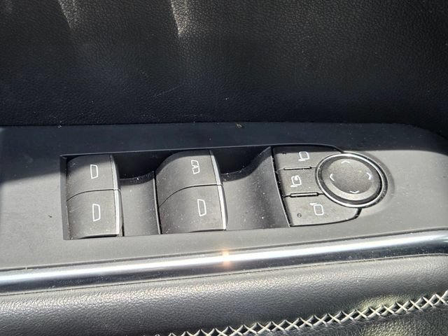 Used 2025 GMC Acadia Denali FWD image 7