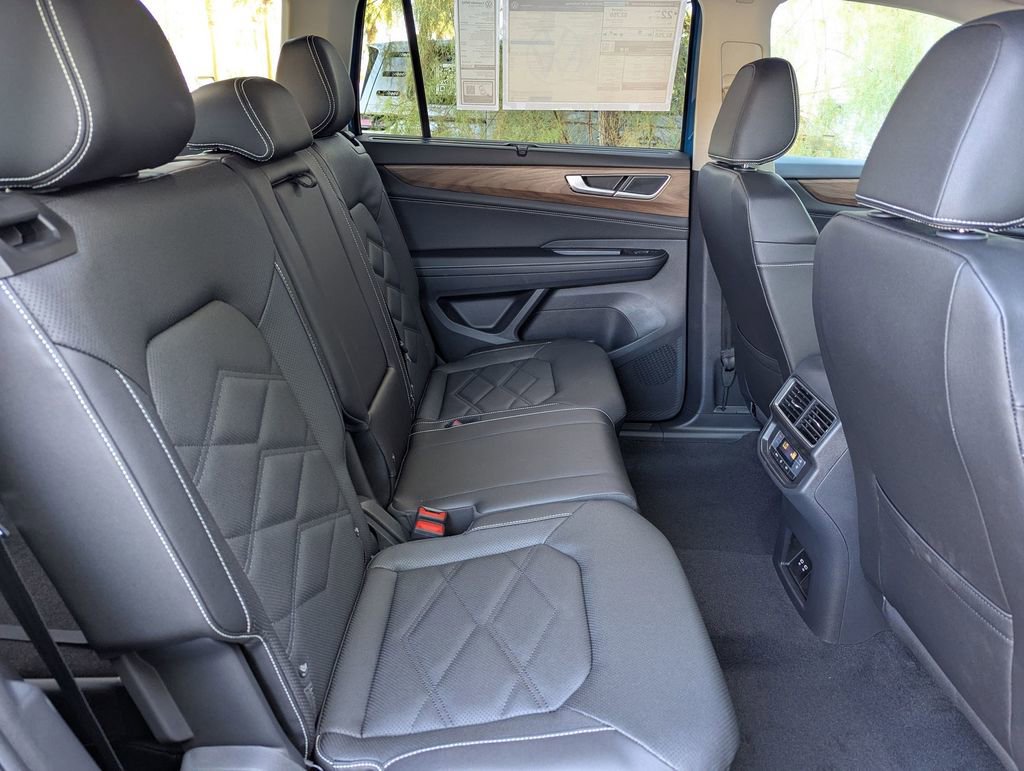 New 2026 Volkswagen Atlas SE image 20
