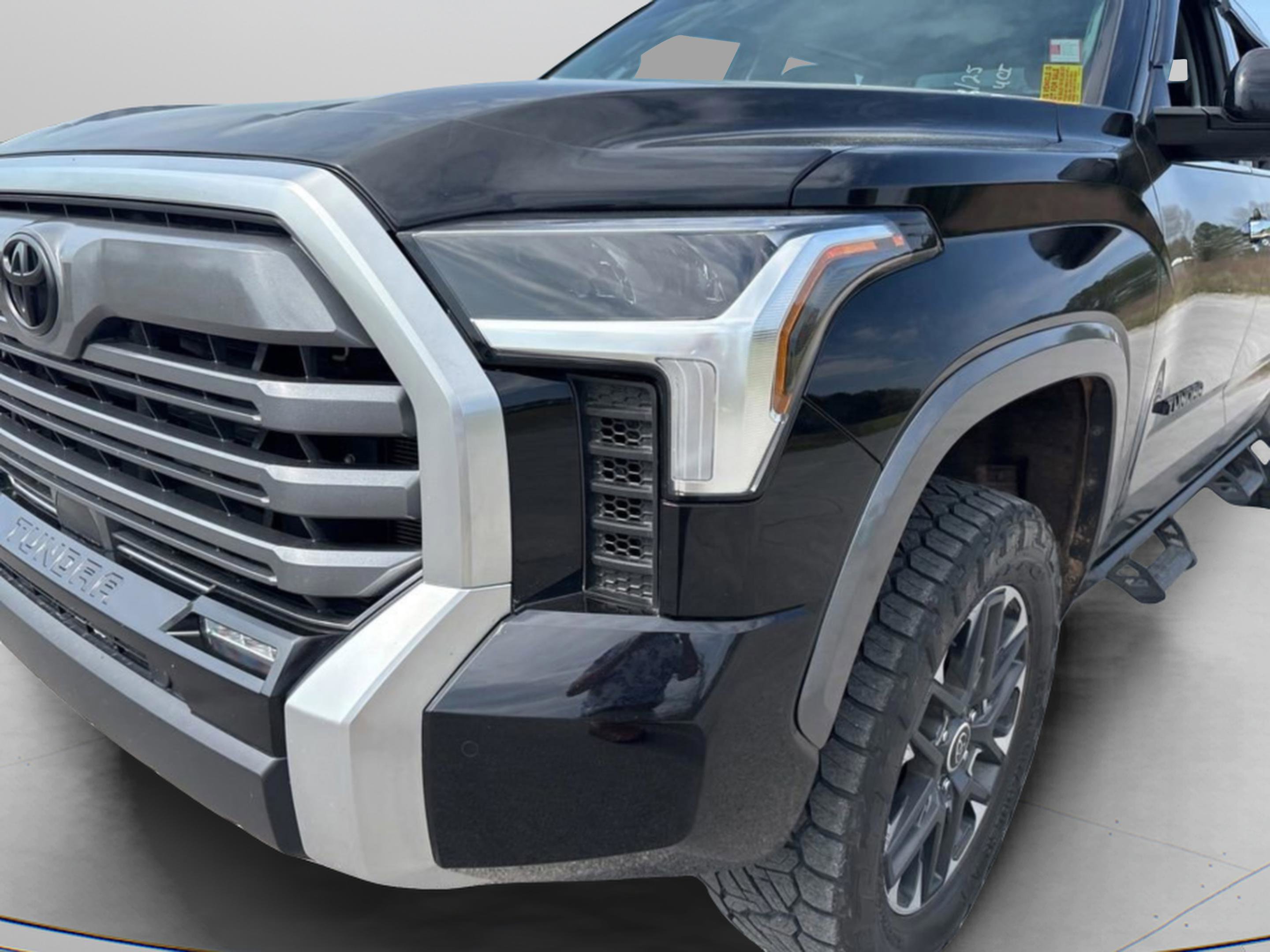 Used 2024 Toyota Tundra Limited image 6