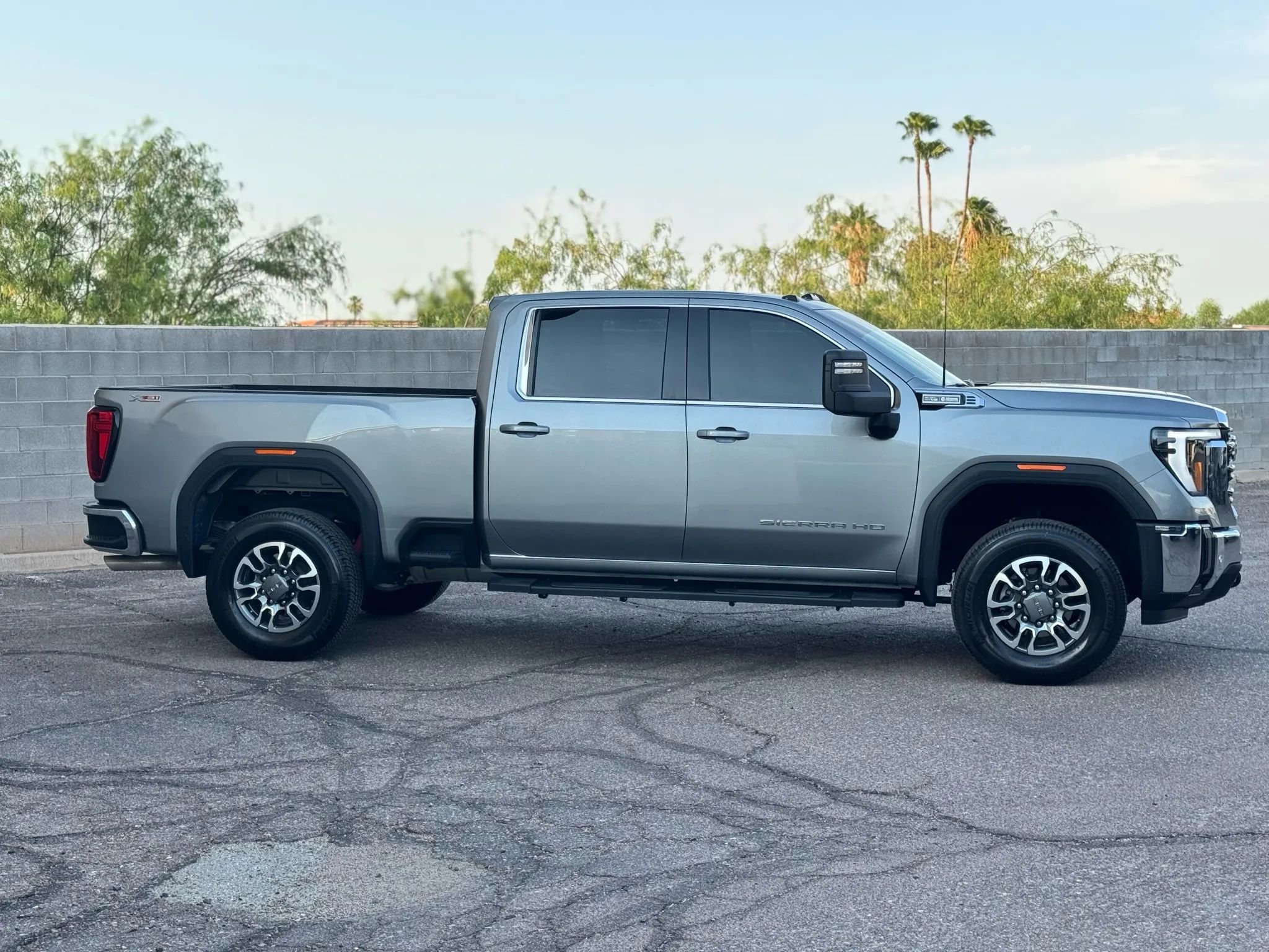 Used 2025 GMC Sierra 2500 SLE w/ SLE Value Package; image 2
