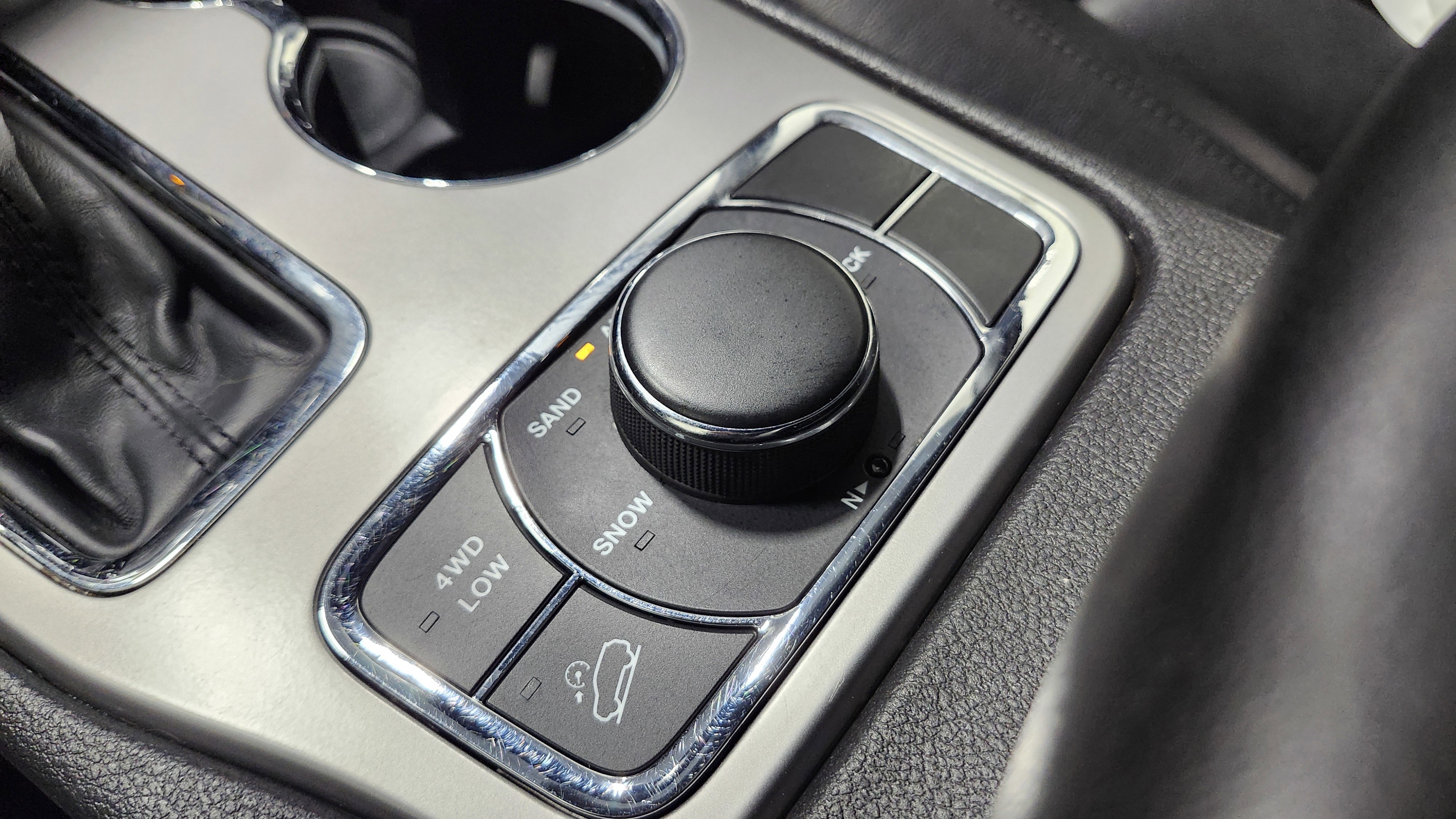 Used 2021 Jeep Grand Cherokee Limited w/ Premium Lighting Group image 13