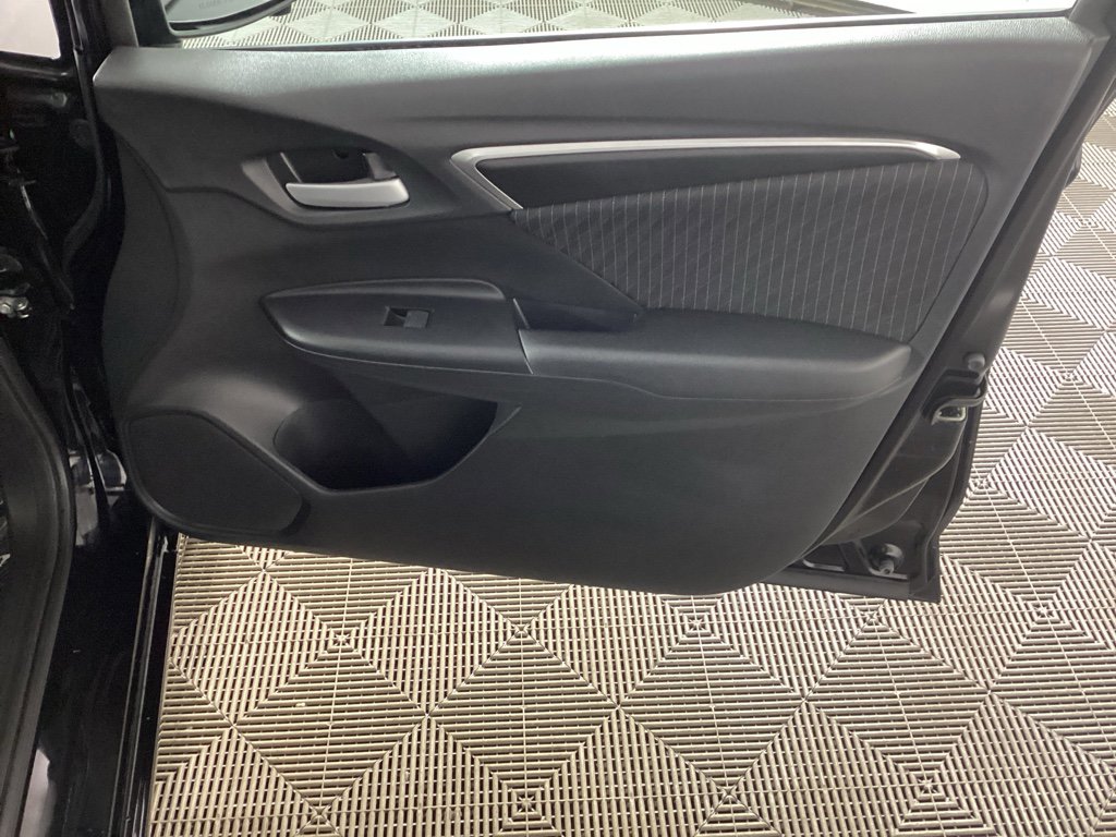 Used 2020 Honda Fit EX image 9