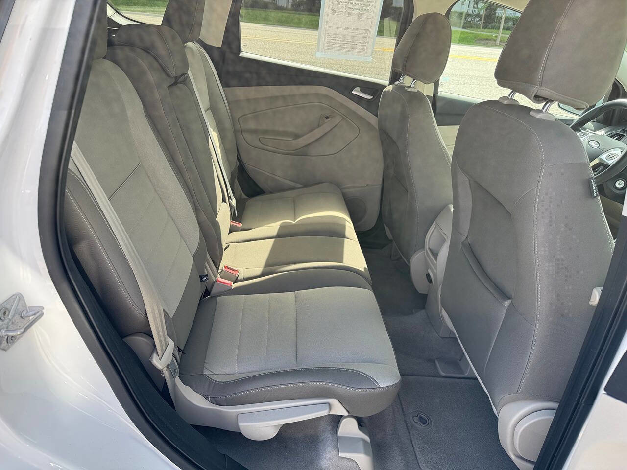 Used 2014 Ford Escape SE image 17