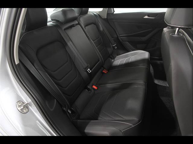 Used 2023 Volkswagen Jetta SEL FWD image 17