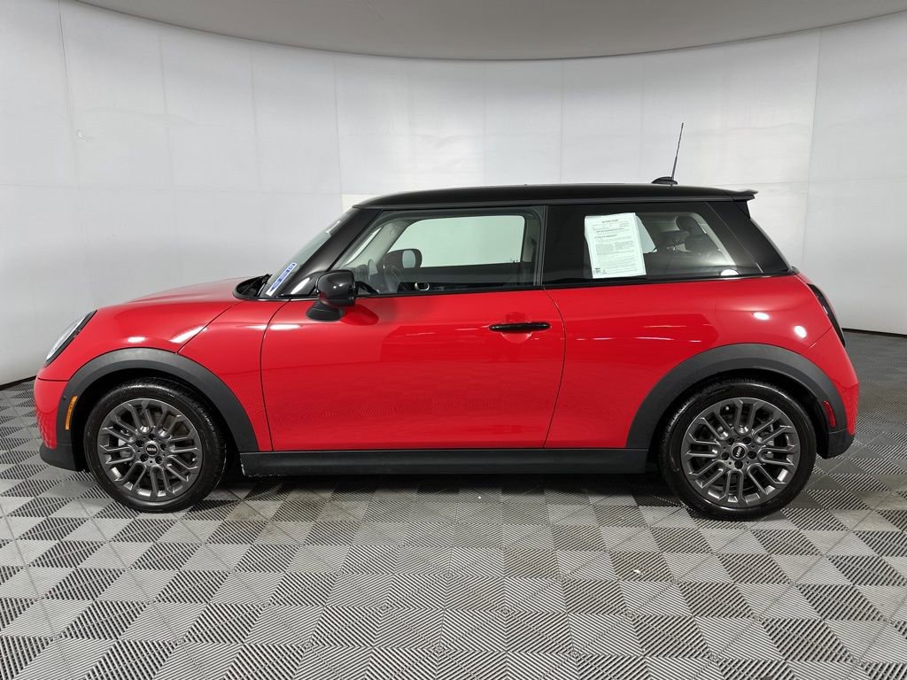 Certified 2025 MINI Cooper S FWD image 5