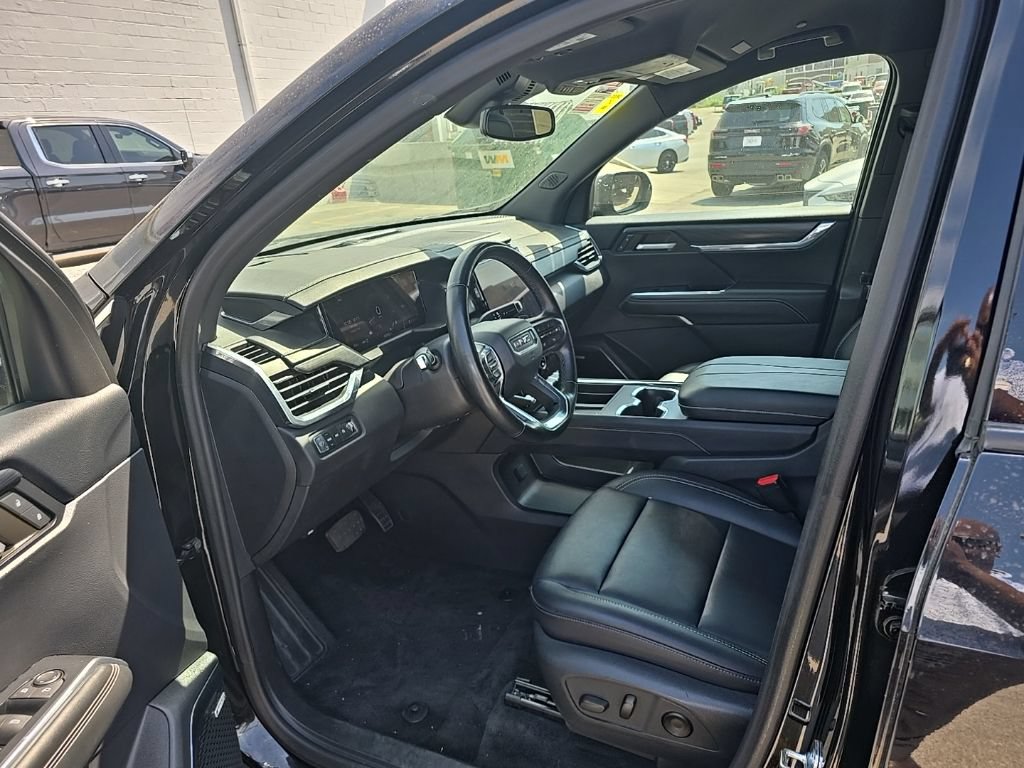 Certified 2024 GMC Acadia Elevation AWD/4WD image 18