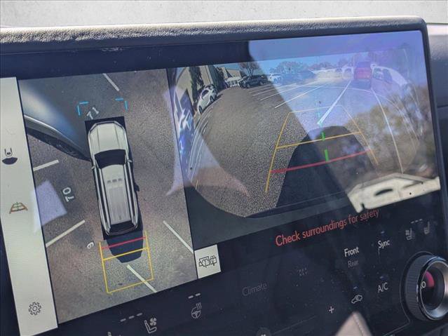 Used 2024 Lexus GX 550 w/ Accessory Package (Z1) image 12