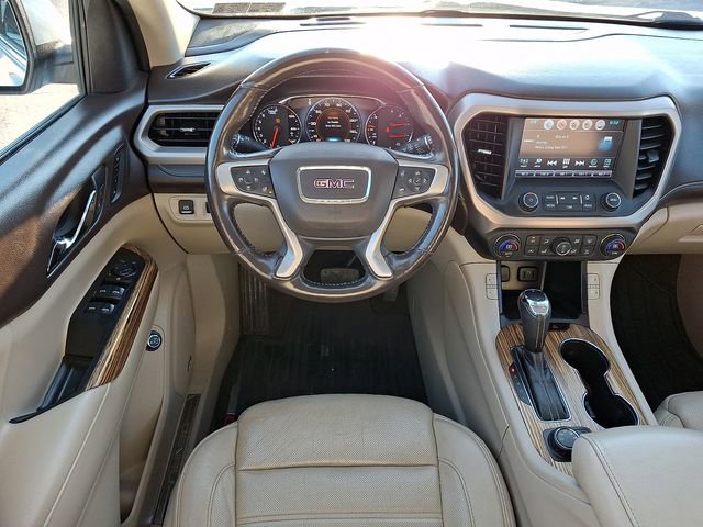 Used 2017 GMC Acadia Denali w/ Technology Package image 13