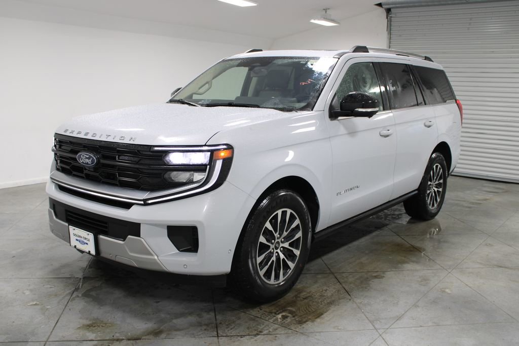 Used 2025 Ford Expedition Platinum AWD/4WD image 4