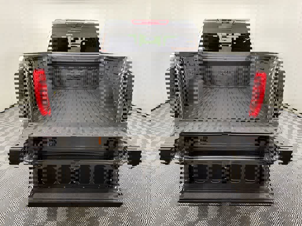 New 2025 GMC Sierra 1500 Elevation w/ Elevation Premium Package image 31