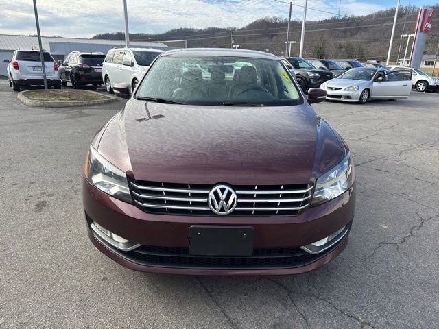 Used 2014 Volkswagen Passat TDI SEL Premium image 3