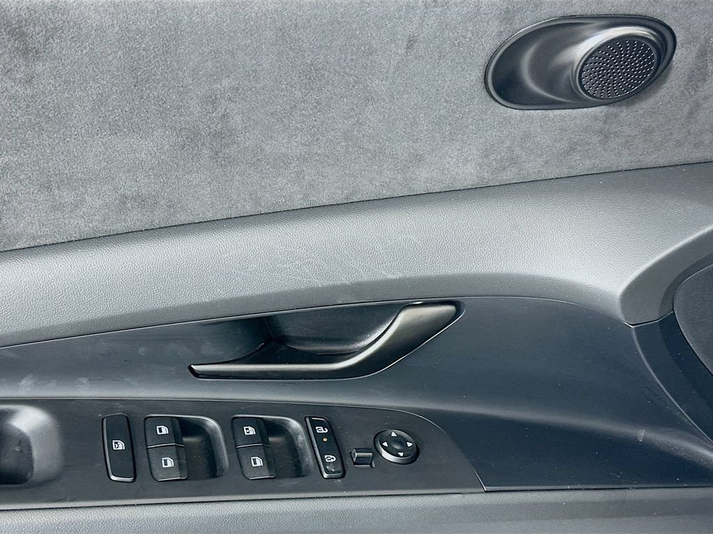 Certified 2026 Hyundai Elantra N FWD image 17
