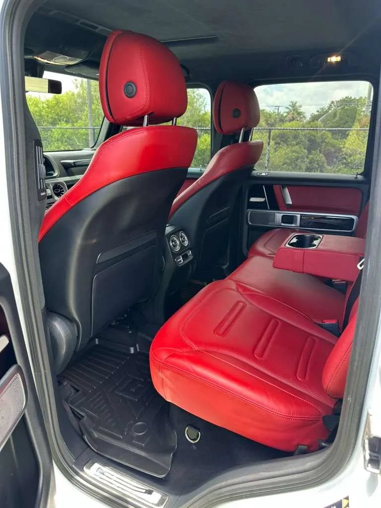 Used 2023 Mercedes-Benz G 550 image 10