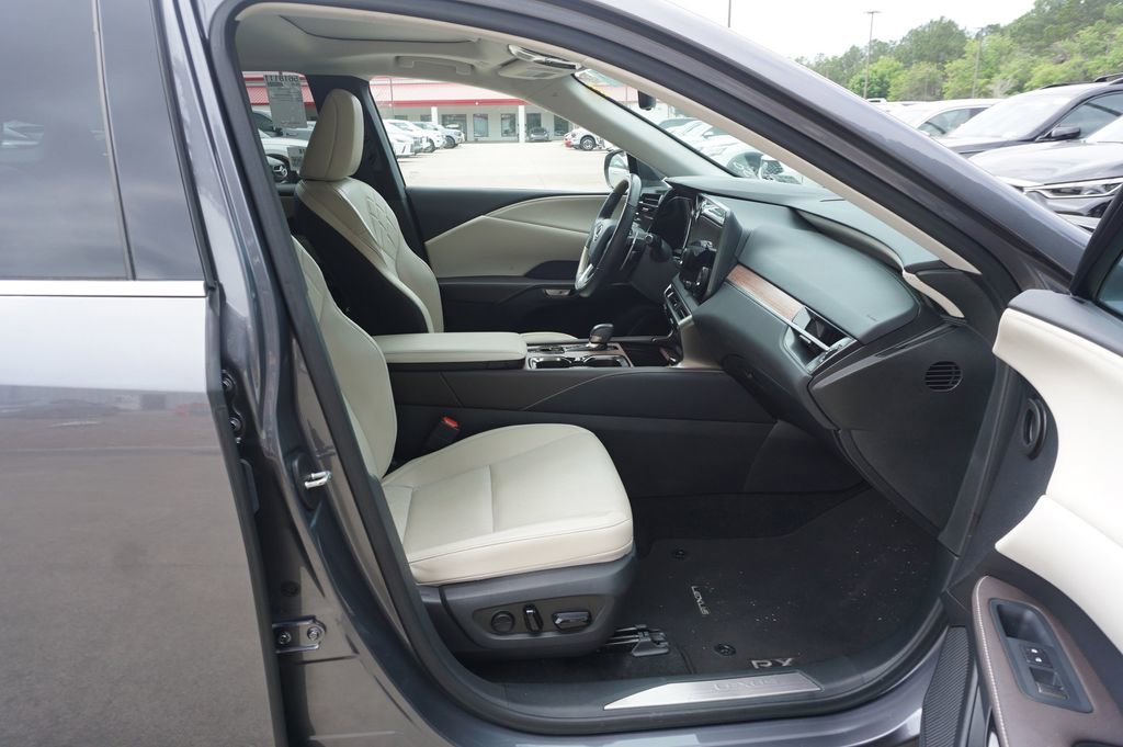 Used 2023 Lexus RX 350 Premium w/ Accessory Package (Z1) FWD image 18