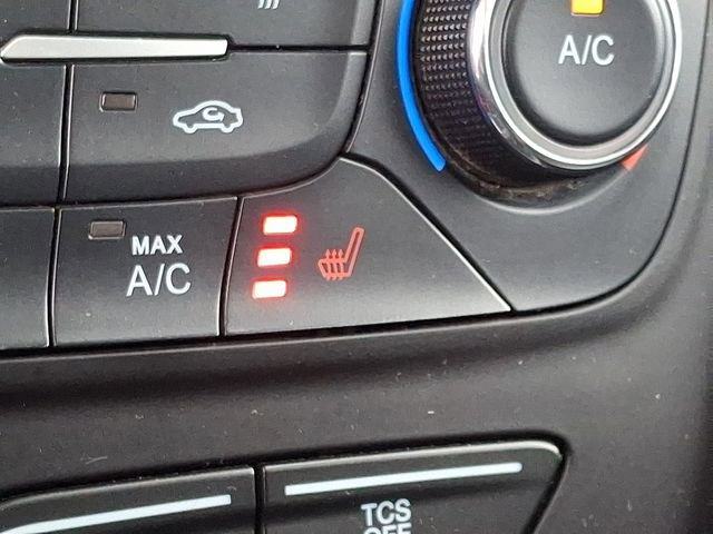 Used 2017 Ford Escape Titanium image 27