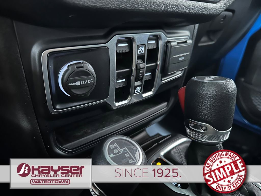 Used 2024 Jeep Wrangler Unlimited Sport AWD/4WD image 28