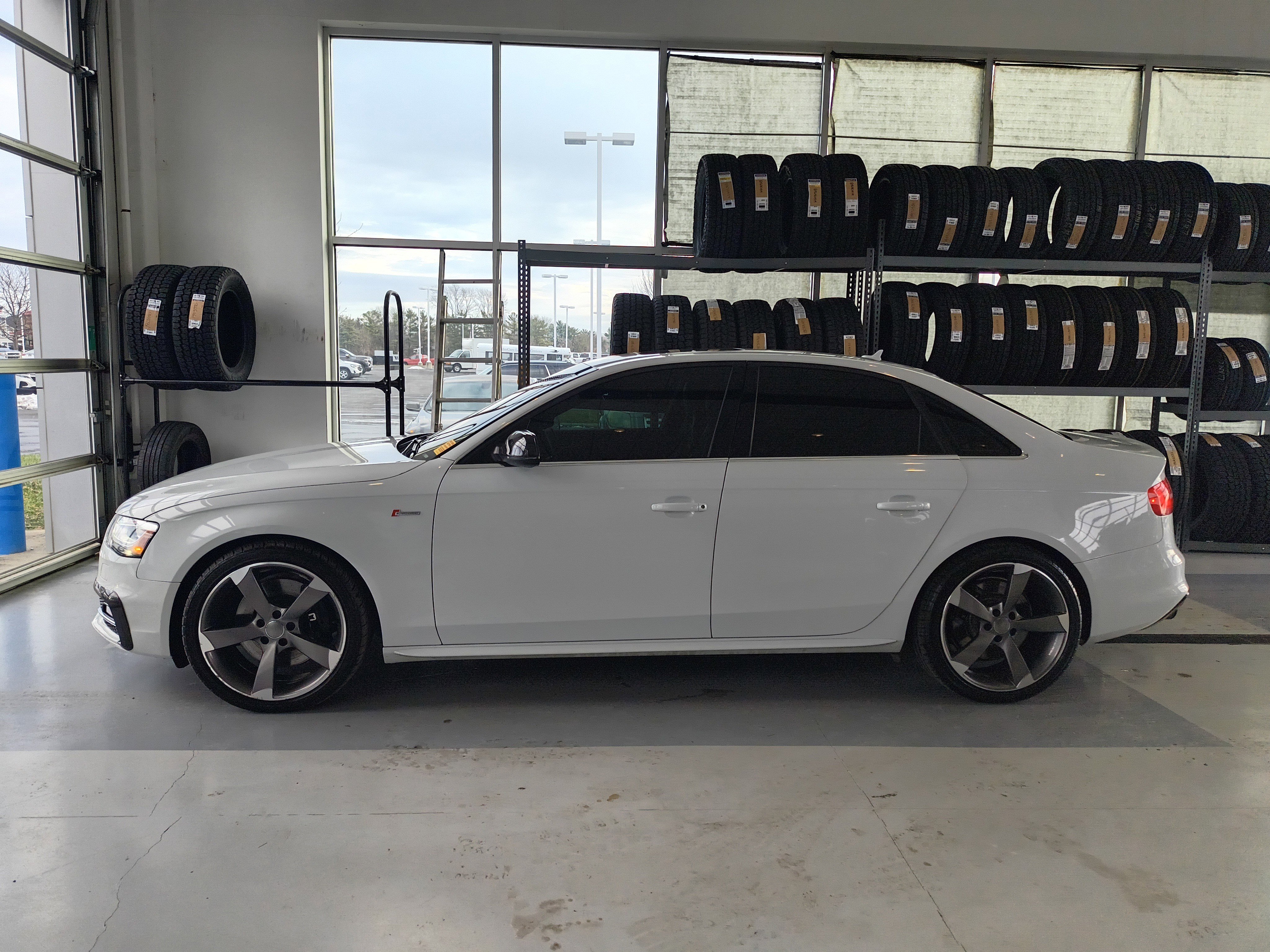 Used 2016 Audi S4 Premium Plus w/ Technology Package image 27