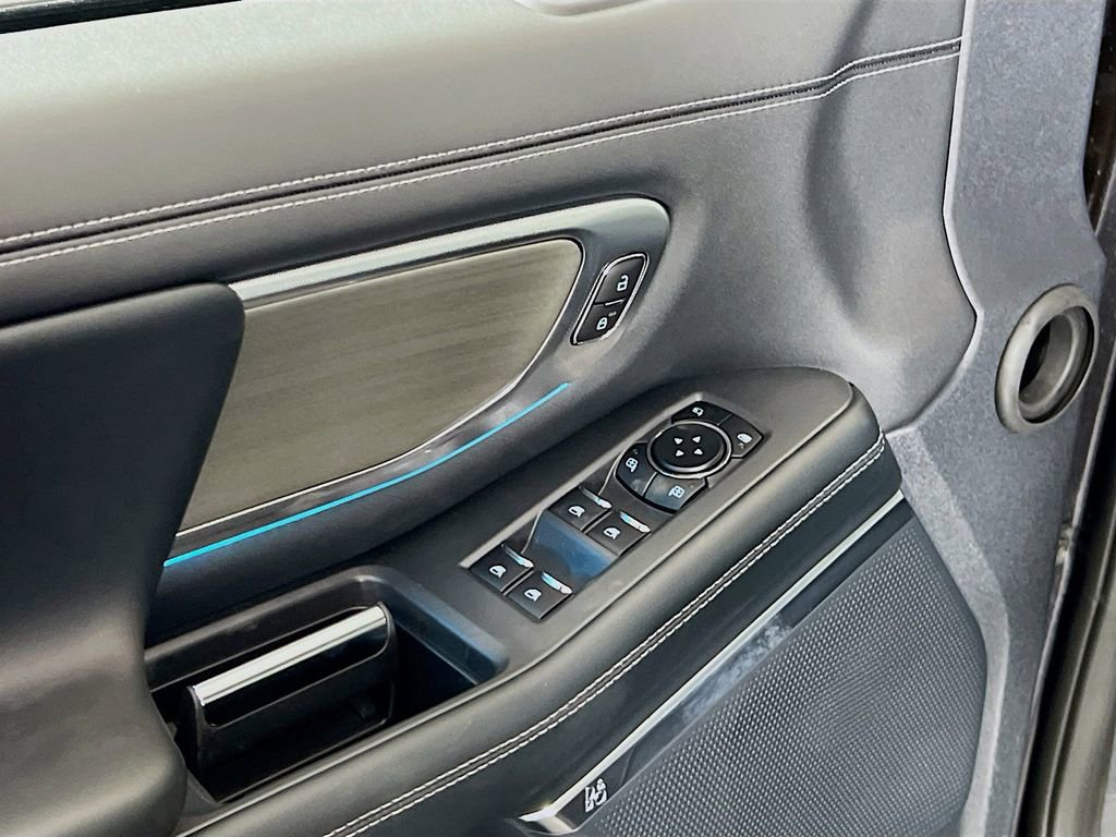 New 2026 Ford Expedition Max Platinum w/ Driver's Package image 12