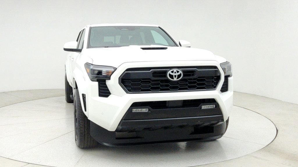 Used 2024 Toyota Tacoma TRD Sport w/ TRD Sport Upgrade Package RWD image 2