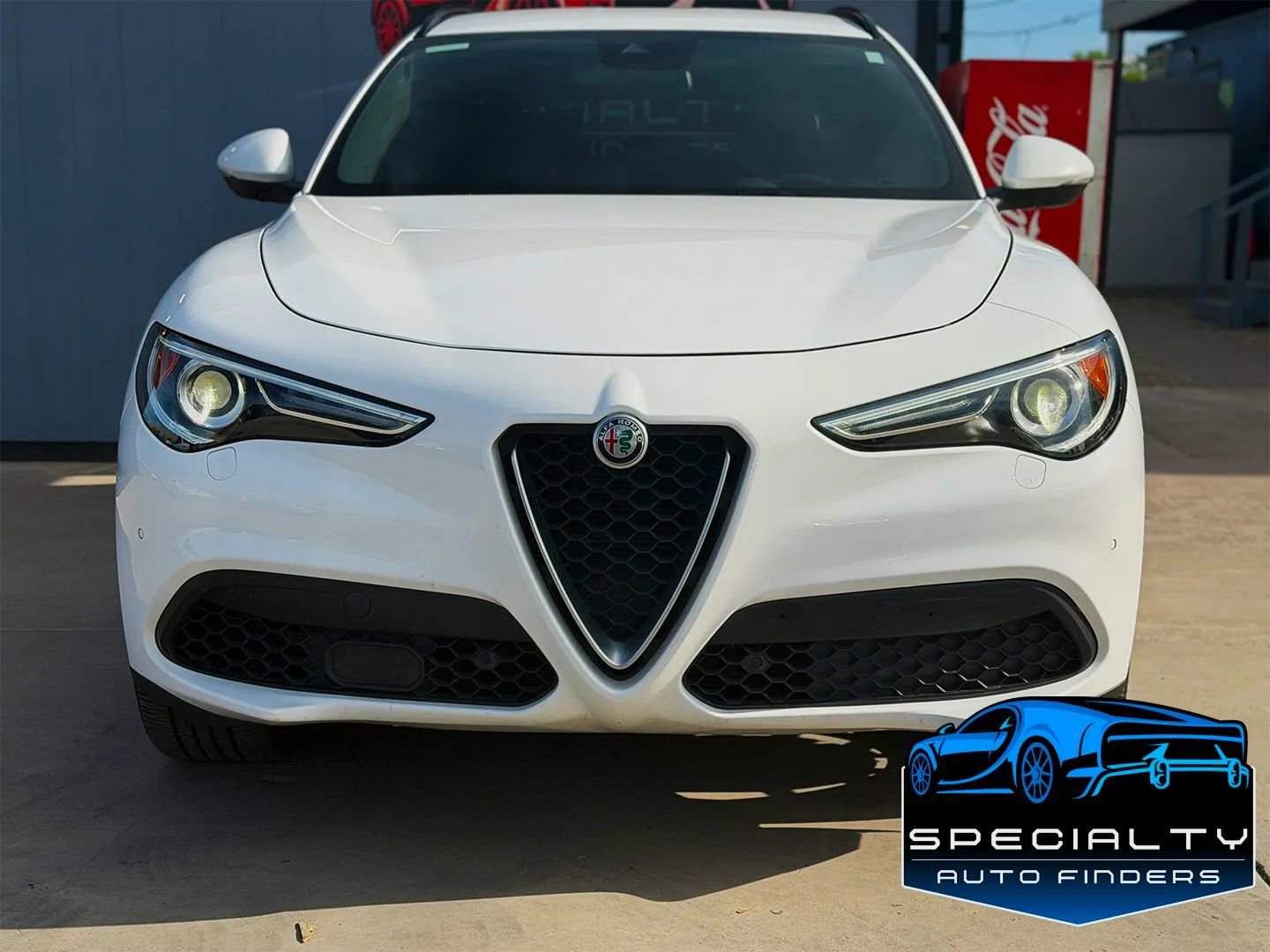 Used 2018 Alfa Romeo Stelvio Ti Sport AWD/4WD image 2