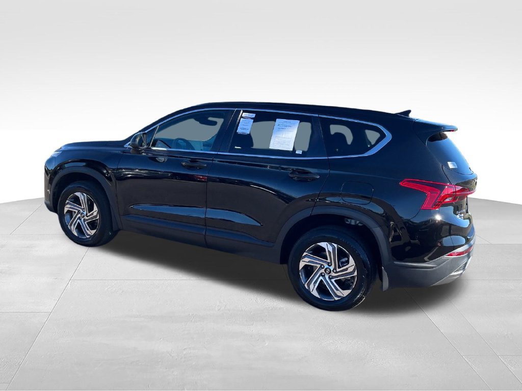 Used 2023 Hyundai Santa Fe SE AWD/4WD image 3