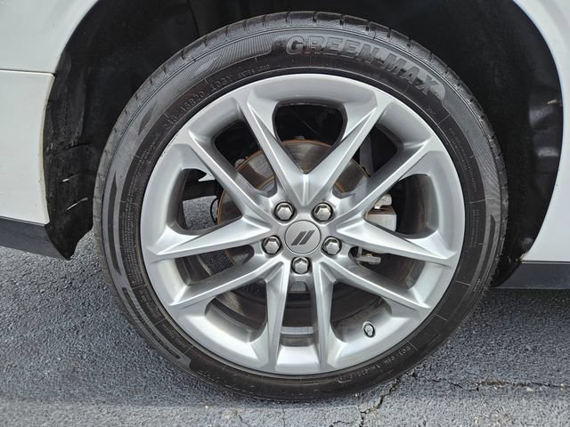 Used 2022 Dodge Challenger GT AWD/4WD image 26