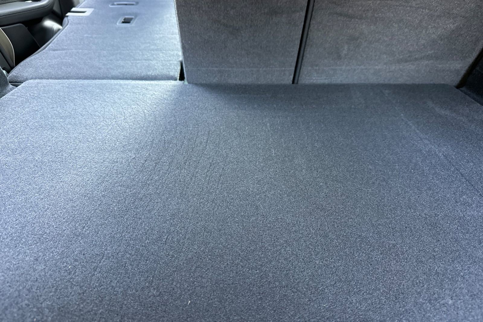 New 2025 Porsche Macan Electric image 16