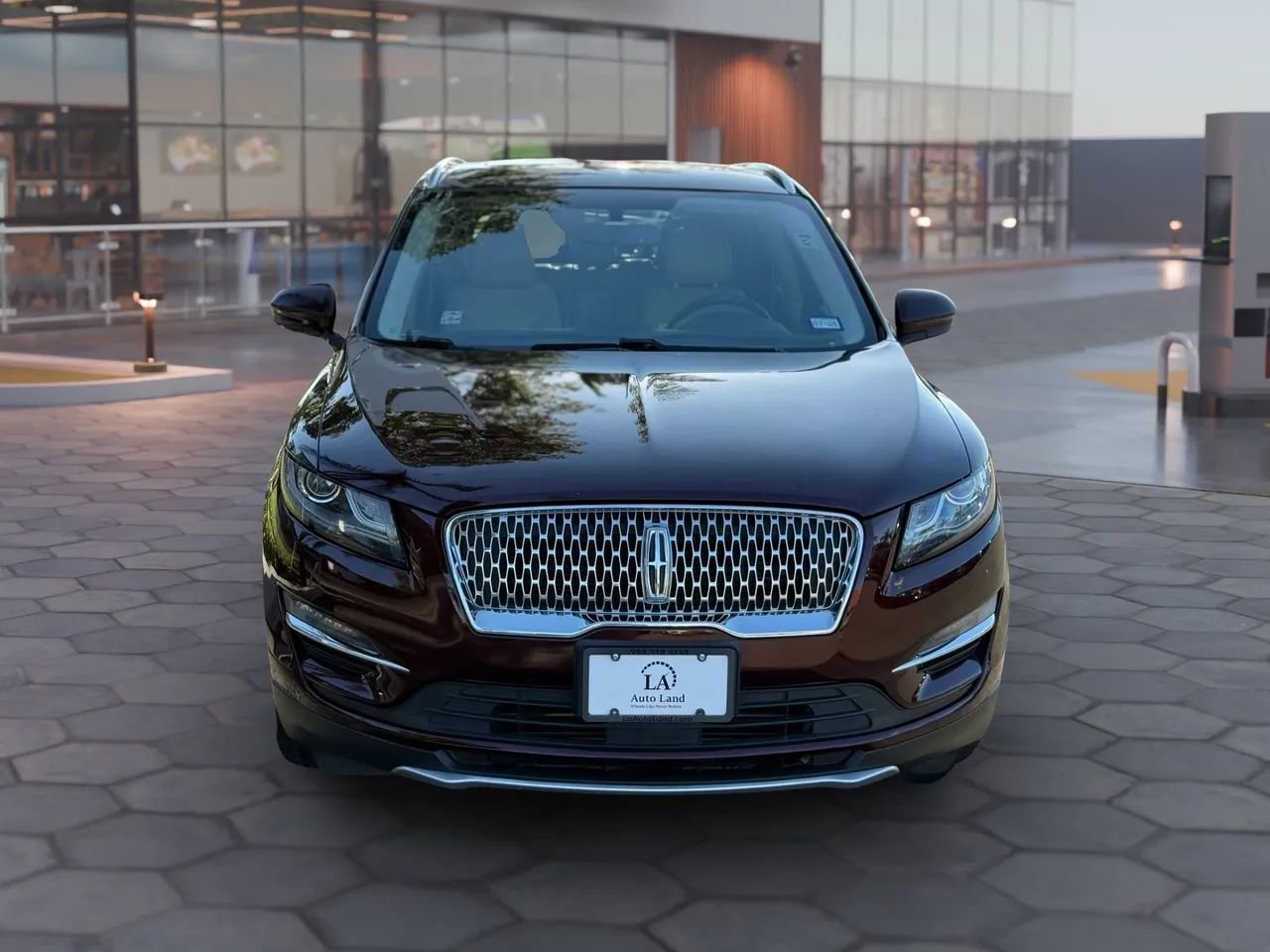 Used 2019 Lincoln MKC Select w/ Select Plus Package image 9