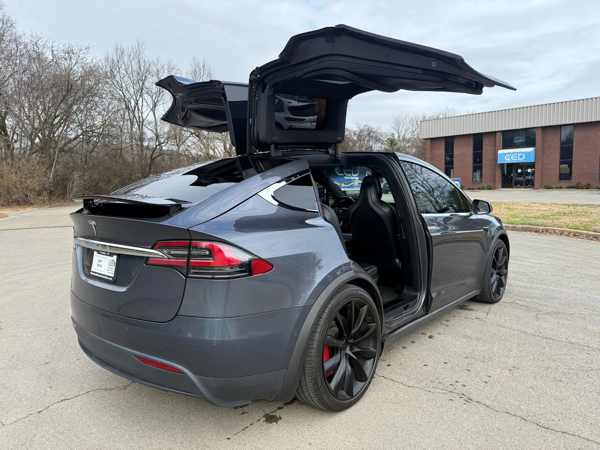 Used 2018 Tesla Model X 75D image 8