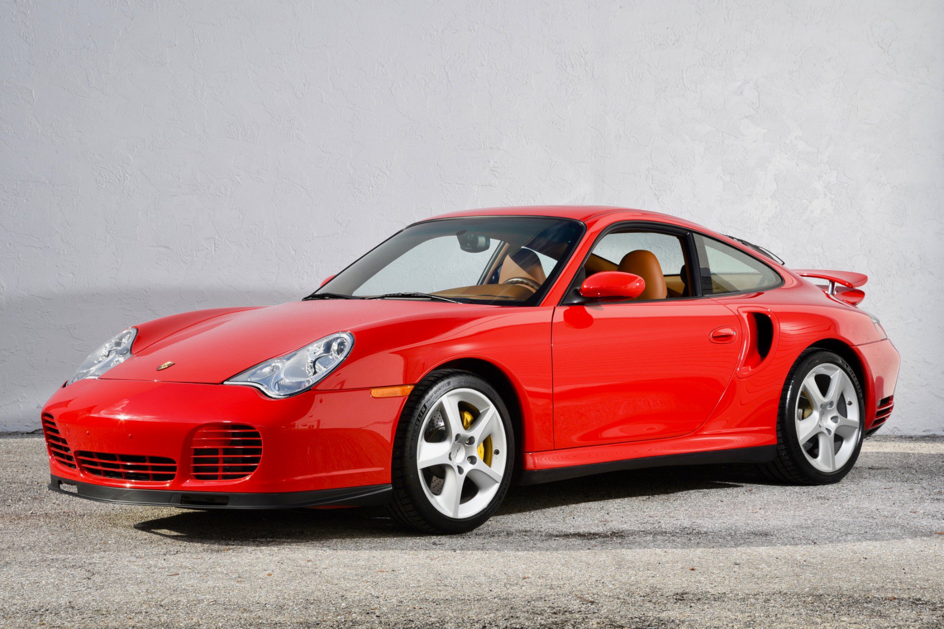 Used 2003 Porsche 911 Turbo AWD/4WD image 2