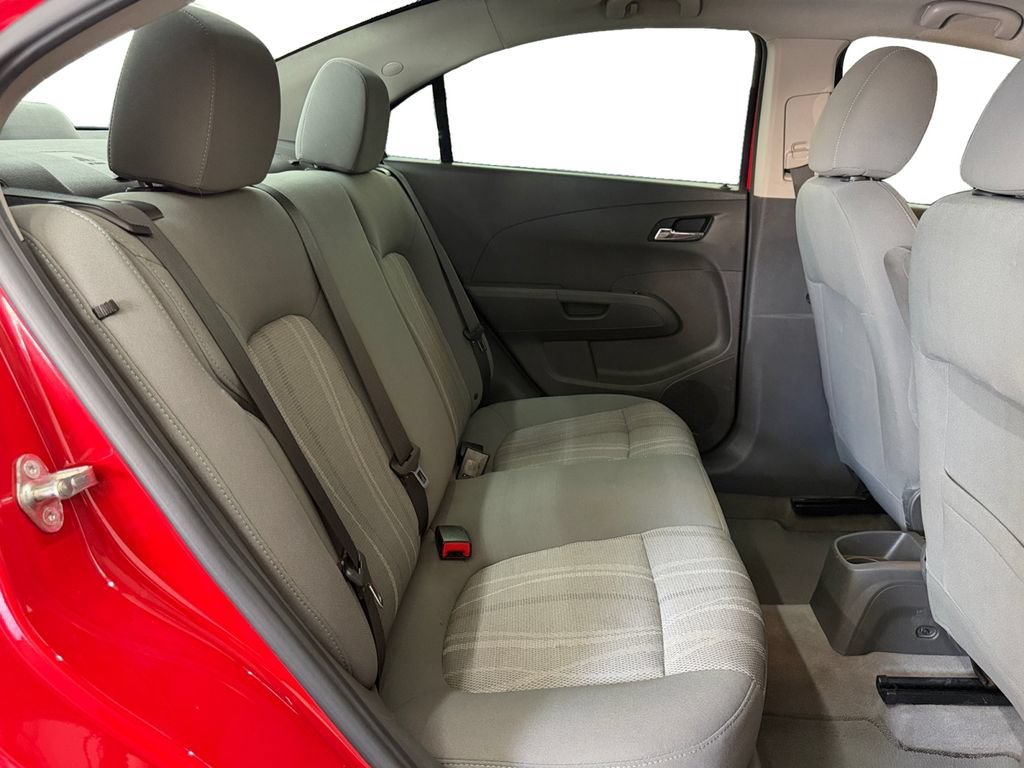 Used 2017 Chevrolet Sonic LT FWD image 18