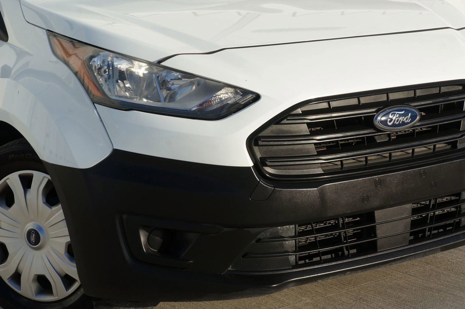 Used 2020 Ford Transit Connect XL image 15