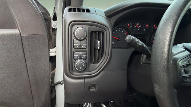 Used 2024 Chevrolet Silverado 1500 Custom w/ Turbomax Blackout Package image 23