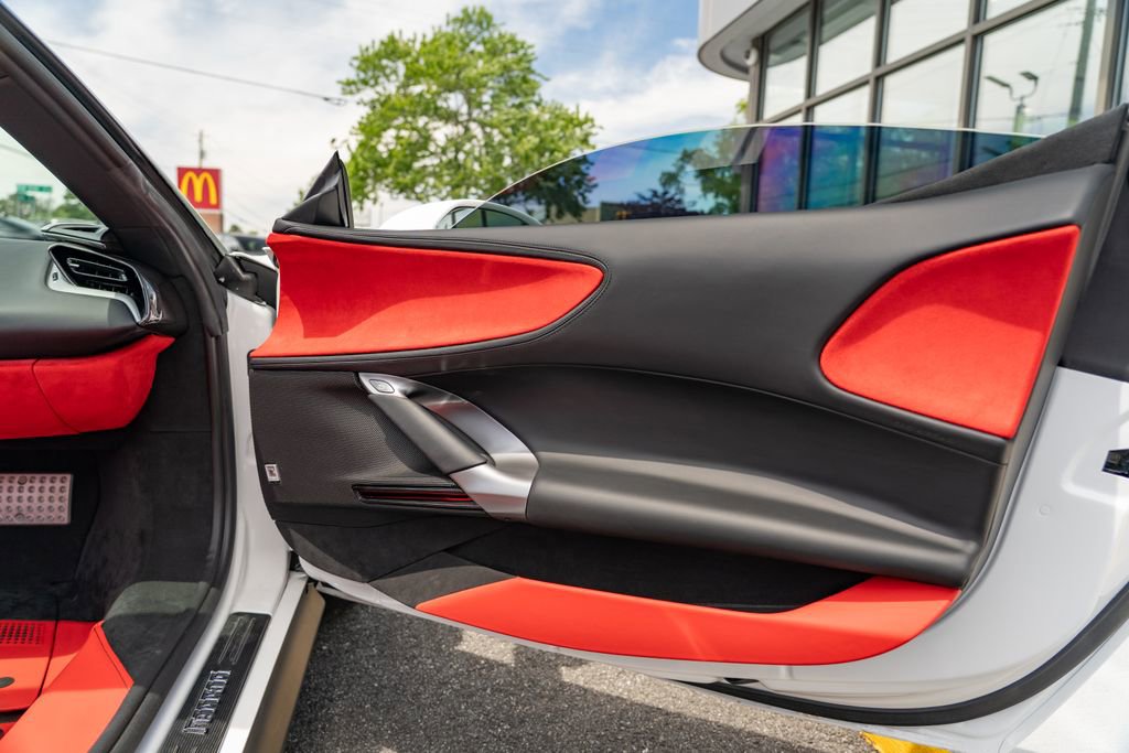 Used 2024 Ferrari SF90 Spider AWD/4WD image 22